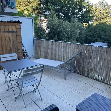 St Nazaire Proche Apartment