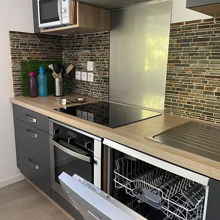 St Nazaire Proche Apartment
